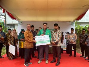 Baznas Kepri Salurkan Bantuan Bagi Mahasiswa UIS