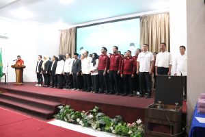 Gubernur Kepri H. Ansar Ahmad Kukuhkan IKA UIS