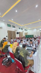 Skrining Kesehatan Karyawan Yapista Dilengkapi Pemeriksaan Rontgen Paru